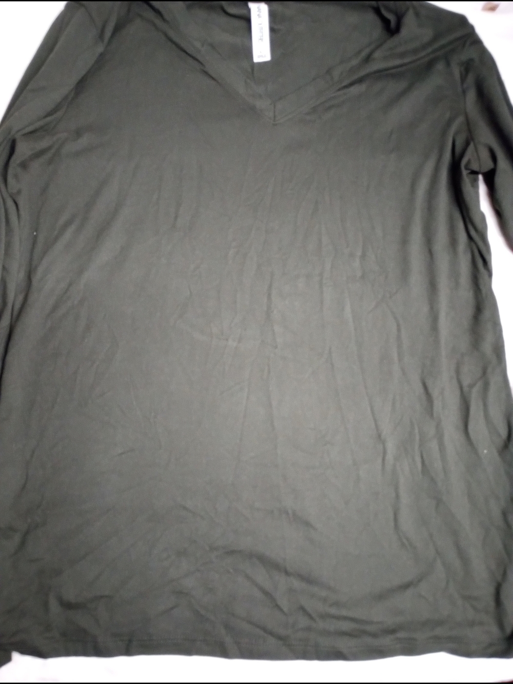 Zenana Outfitters Women's V-Neck Long Sleeve Shirt - Olive Size Large